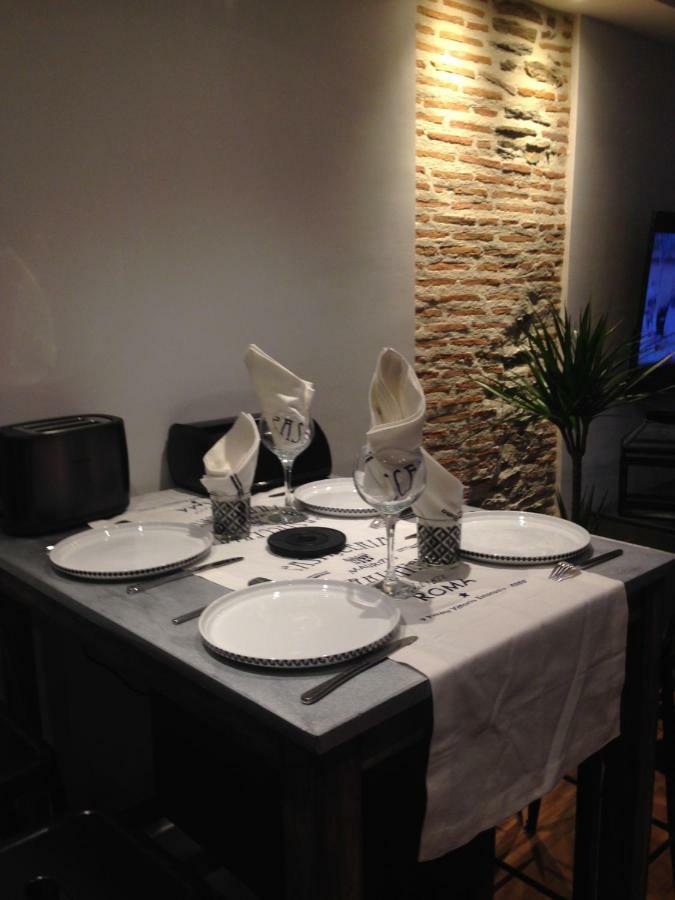 Les Machines De Jules, Hyper Centre Apartment Nantes Ngoại thất bức ảnh